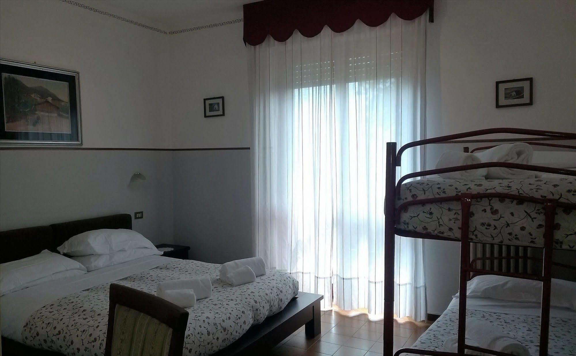 Hotel Parco Della Fonte 발리오테르메 외부 사진
