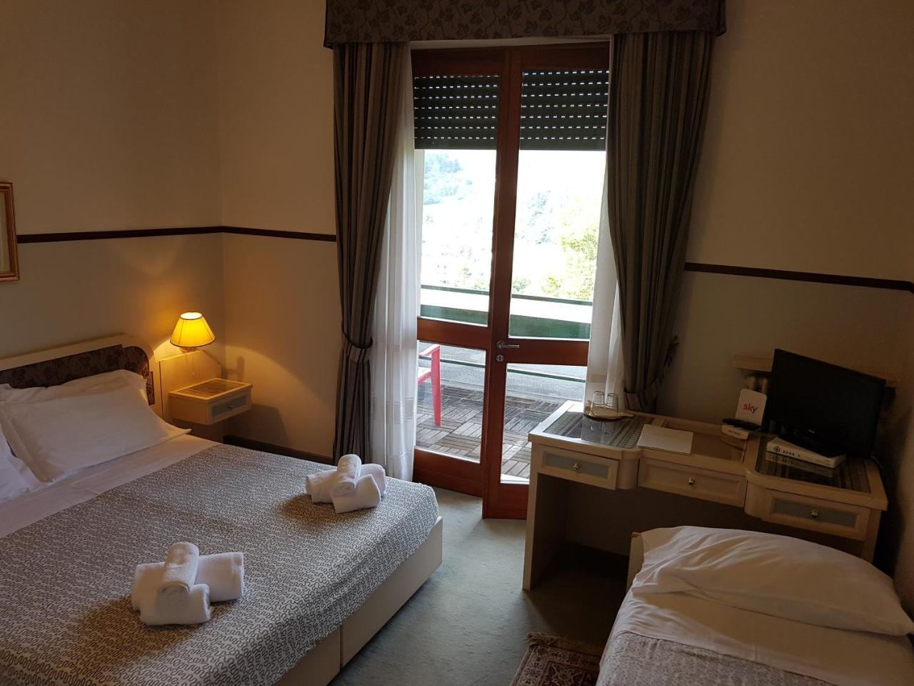 Hotel Parco Della Fonte 발리오테르메 외부 사진